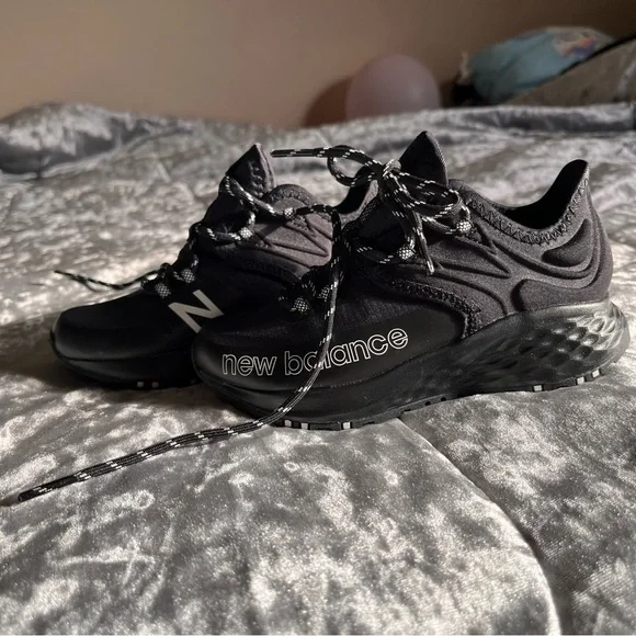 Little boy new balance black - Picture 12 of 13